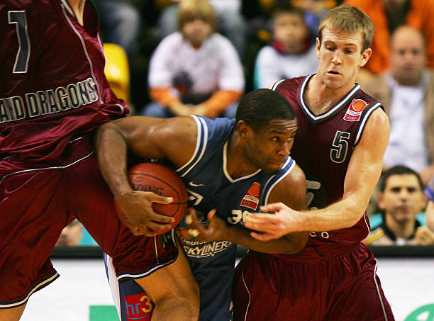 展现高效与 展现高效与