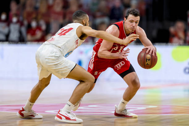 洲杯比赛中 洲杯比赛中